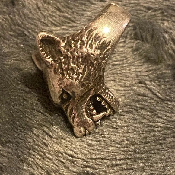 The Great Frog of London Wolf ring